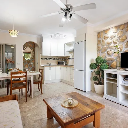 Beautiful Apartmento Amarilla Golf