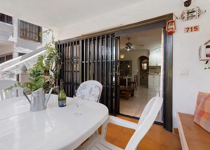 Beautiful Apartmento Amarilla Golf דירה