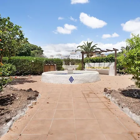 Beautiful Apartmento Amarilla Golf * سان ميغيل ذي أبونا